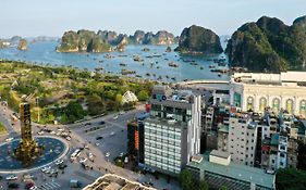 Sojo Hotel Ha Long